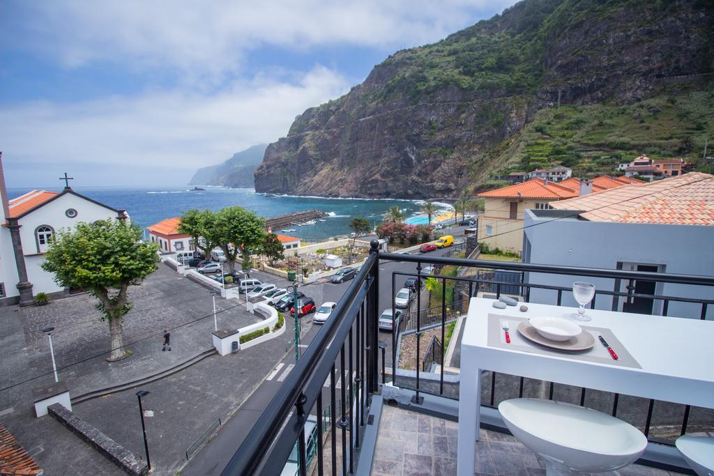 Oliveira'S Apartments - Madeira Island Ponta Delgada  Buitenkant foto
