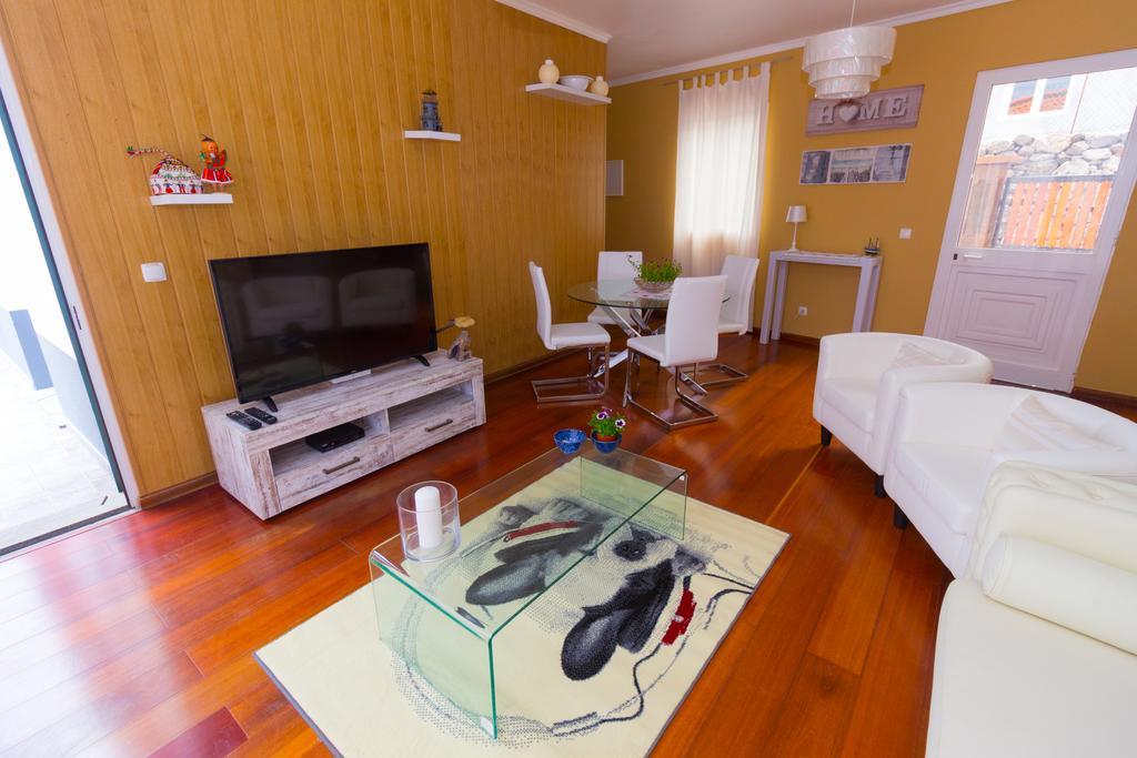 Oliveira'S Apartments - Madeira Island Ponta Delgada  Buitenkant foto